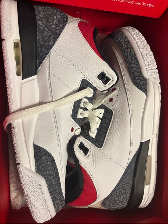 Air Jordan 3 retro SE (gs) size 7Y (men’s 7)